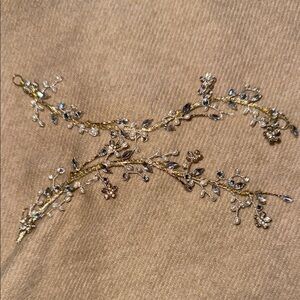 Elegant Gold and Silver Hair Accessory